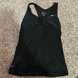Black nike cross back tank top
